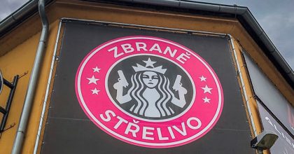 Top Guns Company odmítá nařčení z nekalé soutěže využitím loga Starbucks